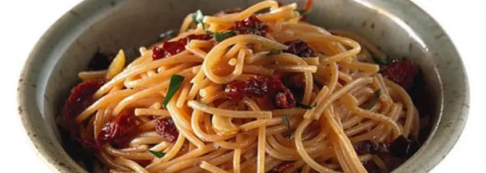 GUSTOSE RICETTE ANTICOLESTEROLO: SPAGHETTI IN PADELLA