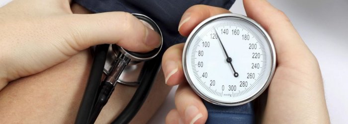 Degli stili di vita necessari per abbassare la pressione senza assumere medicine e di qualche altra curiosità