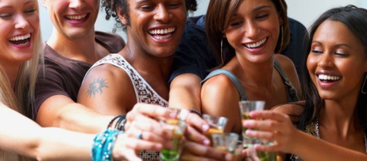 Degli effetti tossici legati all’ ingestione di sostanze alcoliche sui giovani e sulle adolescenti in particolare, di questo tratteremo nella Rubrica di Venerdì 29 Settembre.