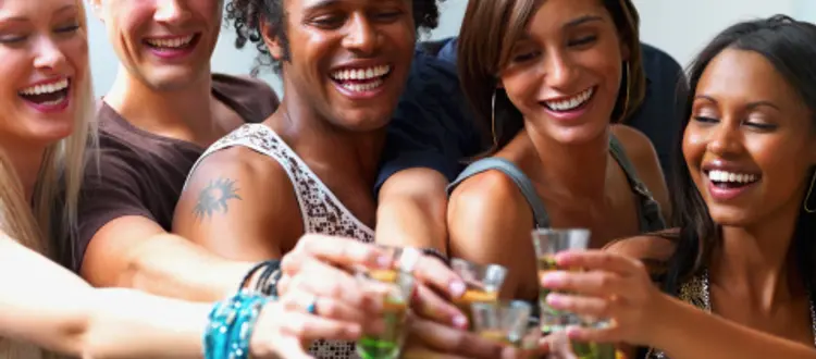 Degli effetti tossici legati all’ ingestione di sostanze alcoliche sui giovani e sulle adolescenti in particolare, di questo tratteremo nella Rubrica di Venerdì 29 Settembre.