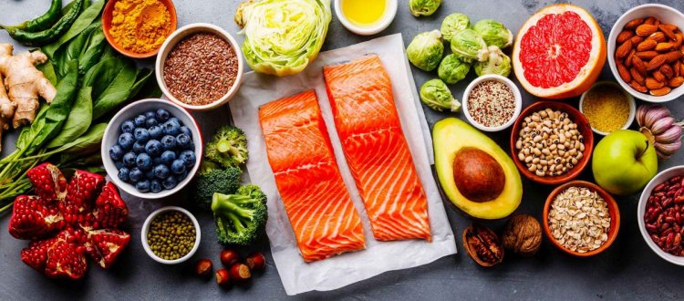 Dell'importanza della dieta mediterranea nella prevenzione, non solo delle malattie cardiovascolari, ma anche del declino cognitivo legato a tante malattie neurologiche e di qualche altra curiosità, di questo tratteremo nella Rubrica di Venerdì 27 Luglio.