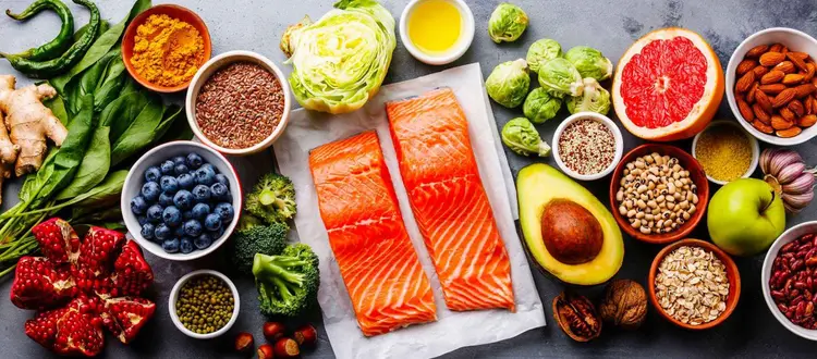 Dell'importanza della dieta mediterranea nella prevenzione, non solo delle malattie cardiovascolari, ma anche del declino cognitivo legato a tante malattie neurologiche e di qualche altra curiosità, di questo tratteremo nella Rubrica di Venerdì 27 Luglio.