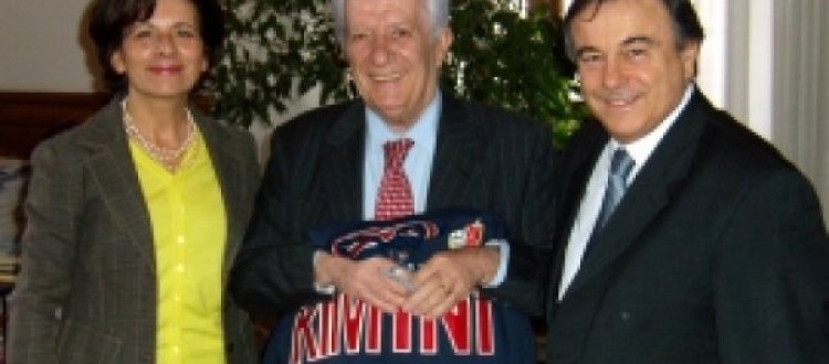 A Ferdinando Santucci la 