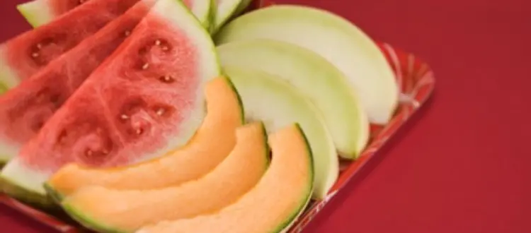 ARRIVA AGOSTO - ARRIVA LA STAGIONE DEI MELONI E DEI COCOMERI