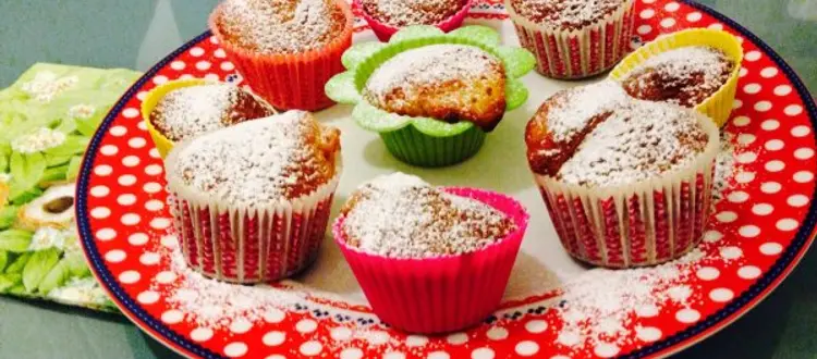 LE RICETTE DEL MESE DI GENNAIO: TORTA AL CIOCCOLATO E BANANA E MUFFIN ALLO YOGURT