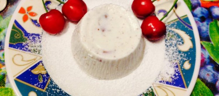 LA RICETTA DEL MESE DI MAGGIO: SEMIFREDDO ALLA CILIEGIA