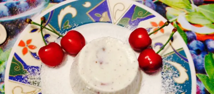 LA RICETTA DEL MESE DI MAGGIO: SEMIFREDDO ALLA CILIEGIA