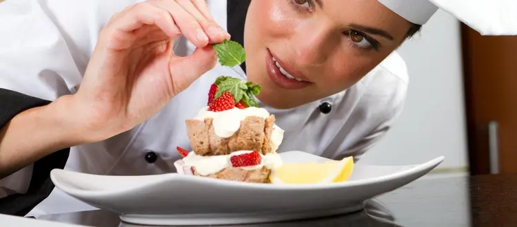 NUMERO SPECIALE SUGLI STILI ALIMENTARI DI OGGI CON L'OBIETTIVO DI CONIUGARE TRADIZIONE E INNOVAZIONE